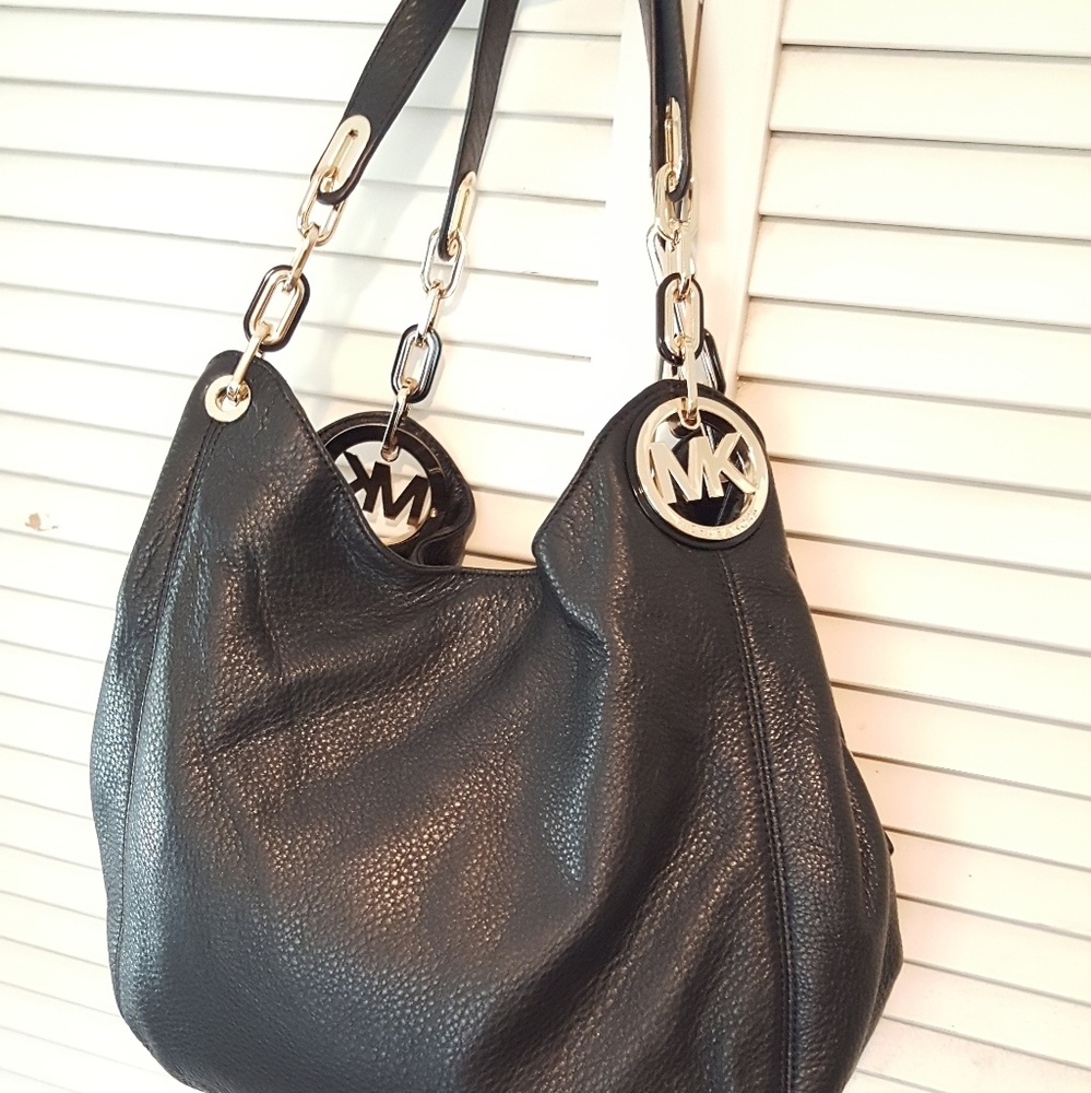 Authentic Michael Kors shoulder bag